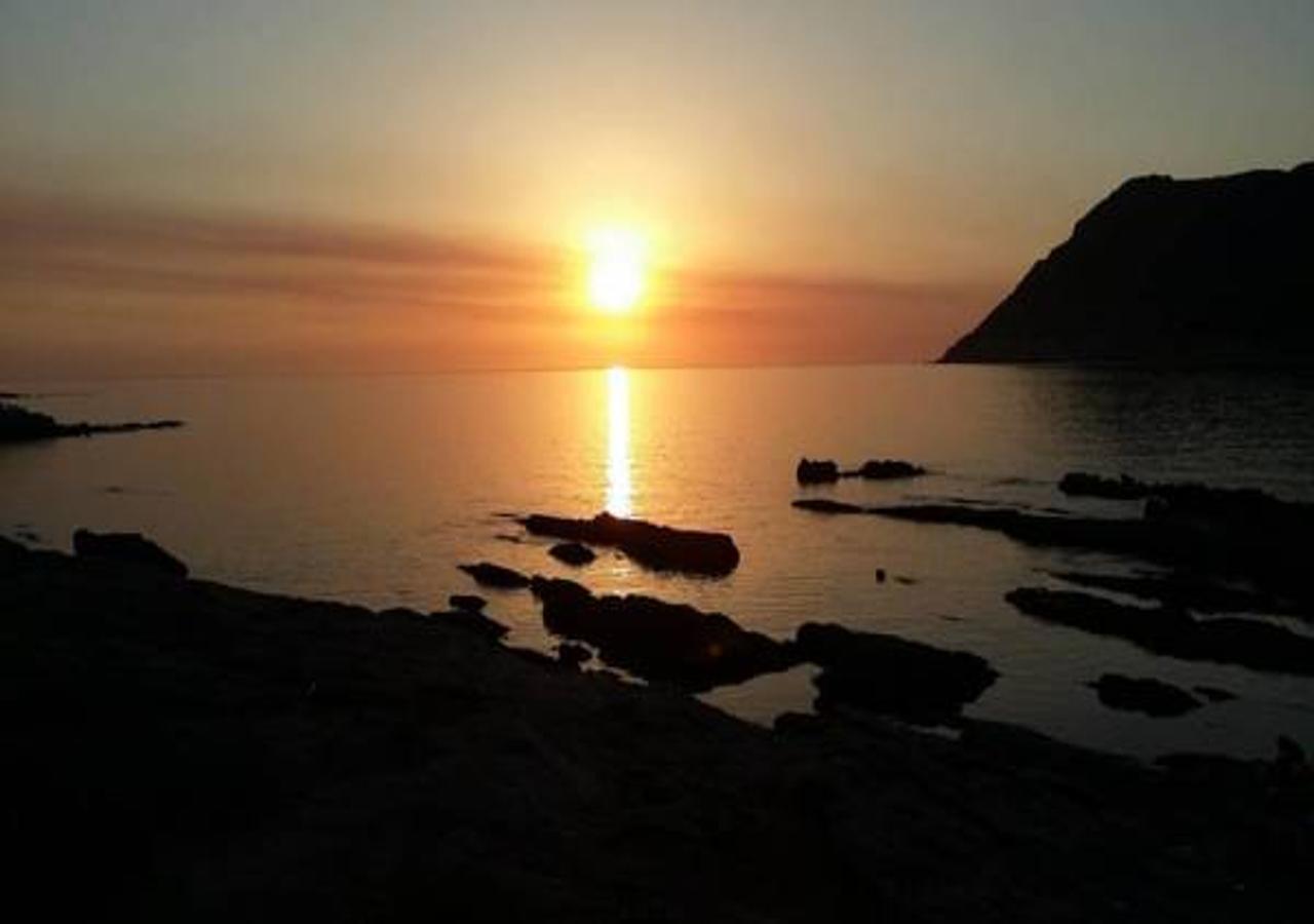 "Sa Domo De Sos Aranzos" Villa Santa Maria la Palma Buitenkant foto