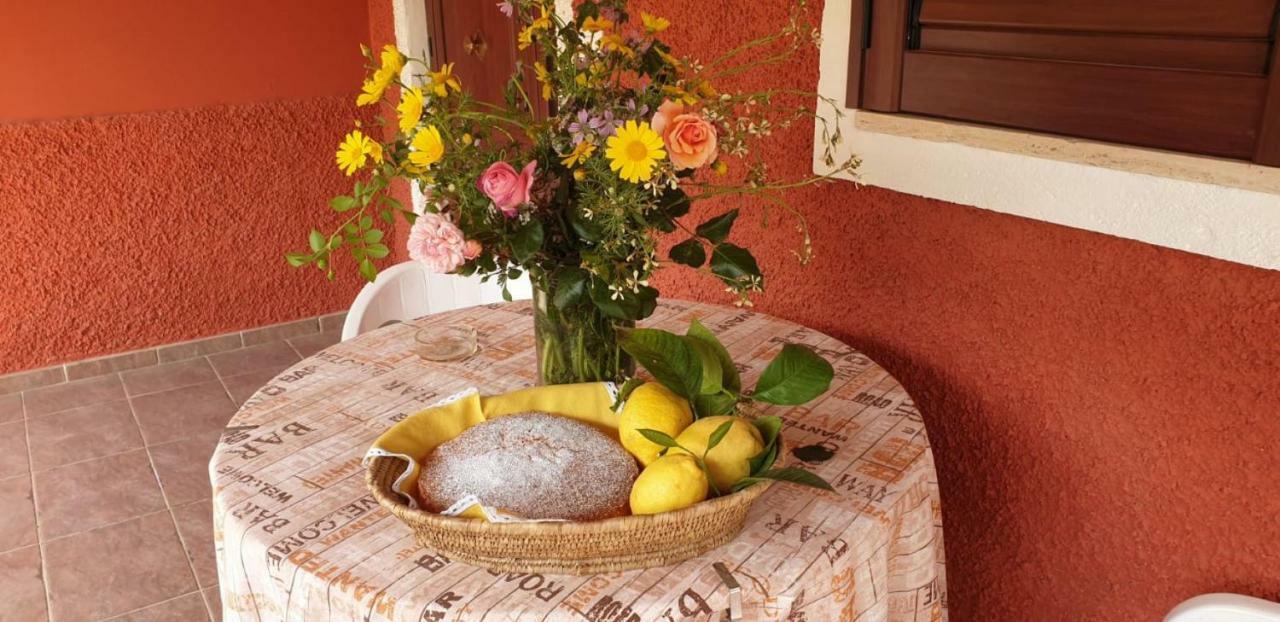 "Sa Domo De Sos Aranzos" Villa Santa Maria la Palma Buitenkant foto